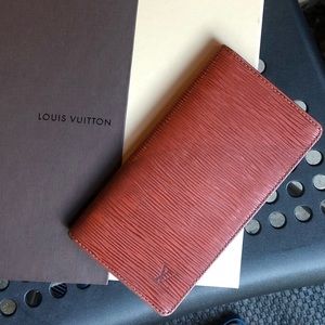 Louis Vuitton Epi Leather Tan Long Wallet